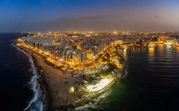 Apartment Seafront Apt, In The Centre Of Sliema, Opp Beach By 360 Estates